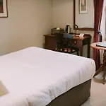 Royal Valentia Hotel 3*