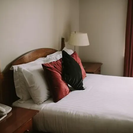 Royal Valentia Hotel Knights Town