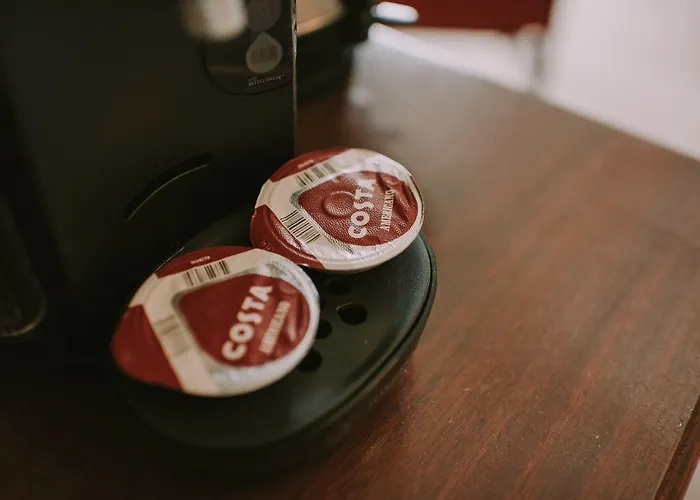 Отель Royal Valentia Hotel Knights Town