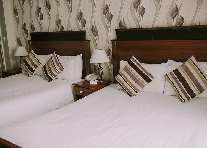 Royal Valentia Hotel 3*