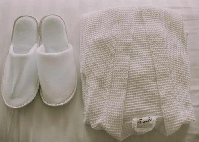 Отель Royal Valentia Hotel 3*