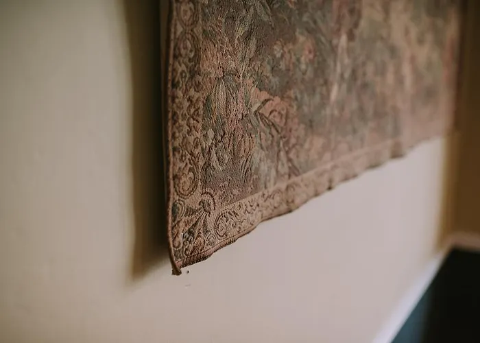 Отель Royal Valentia Hotel Knights Town