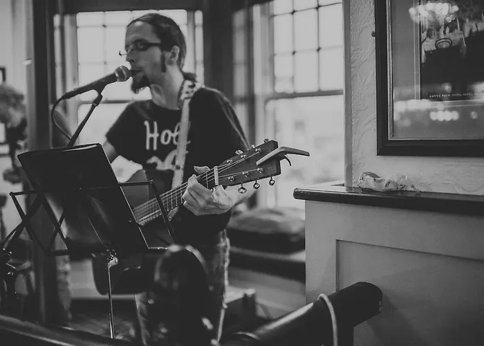 Royal Valentia Hotel 3*